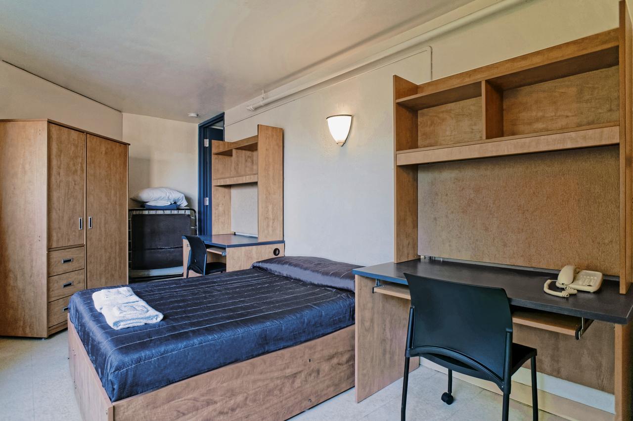 Zum Auberge D'Ete - Universite De Montreal Zewnętrze zdjęcie
